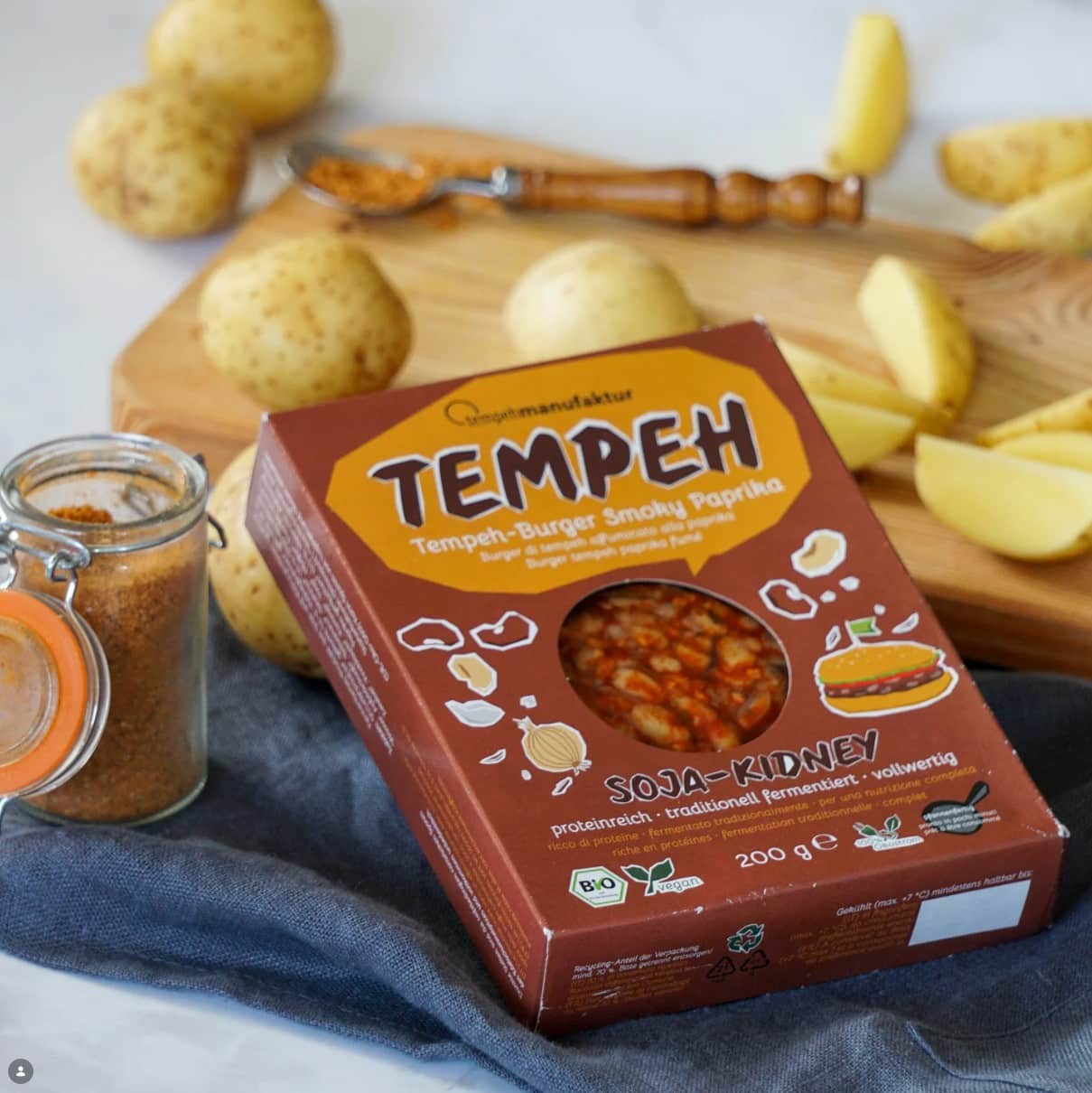 Tempehmanufaktur Burger di Tempeh di Soia e Fagioli rossi alla Paprica Affumicata 